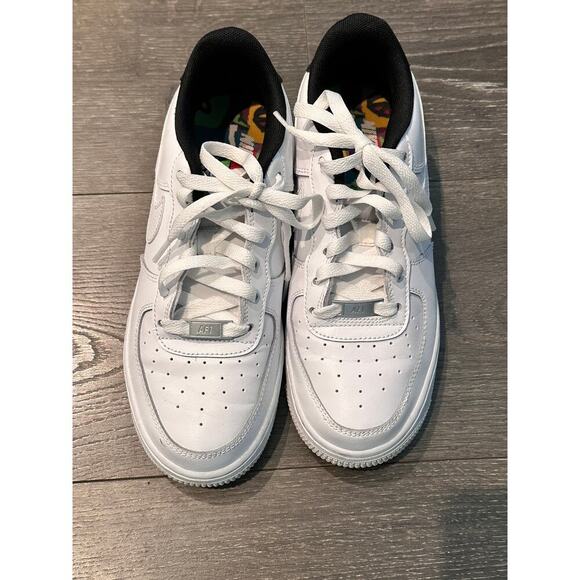 Air Force 1 '07 LV8 3 'Peace Love Nike' Youth 5.5 - Picture 1 of 7